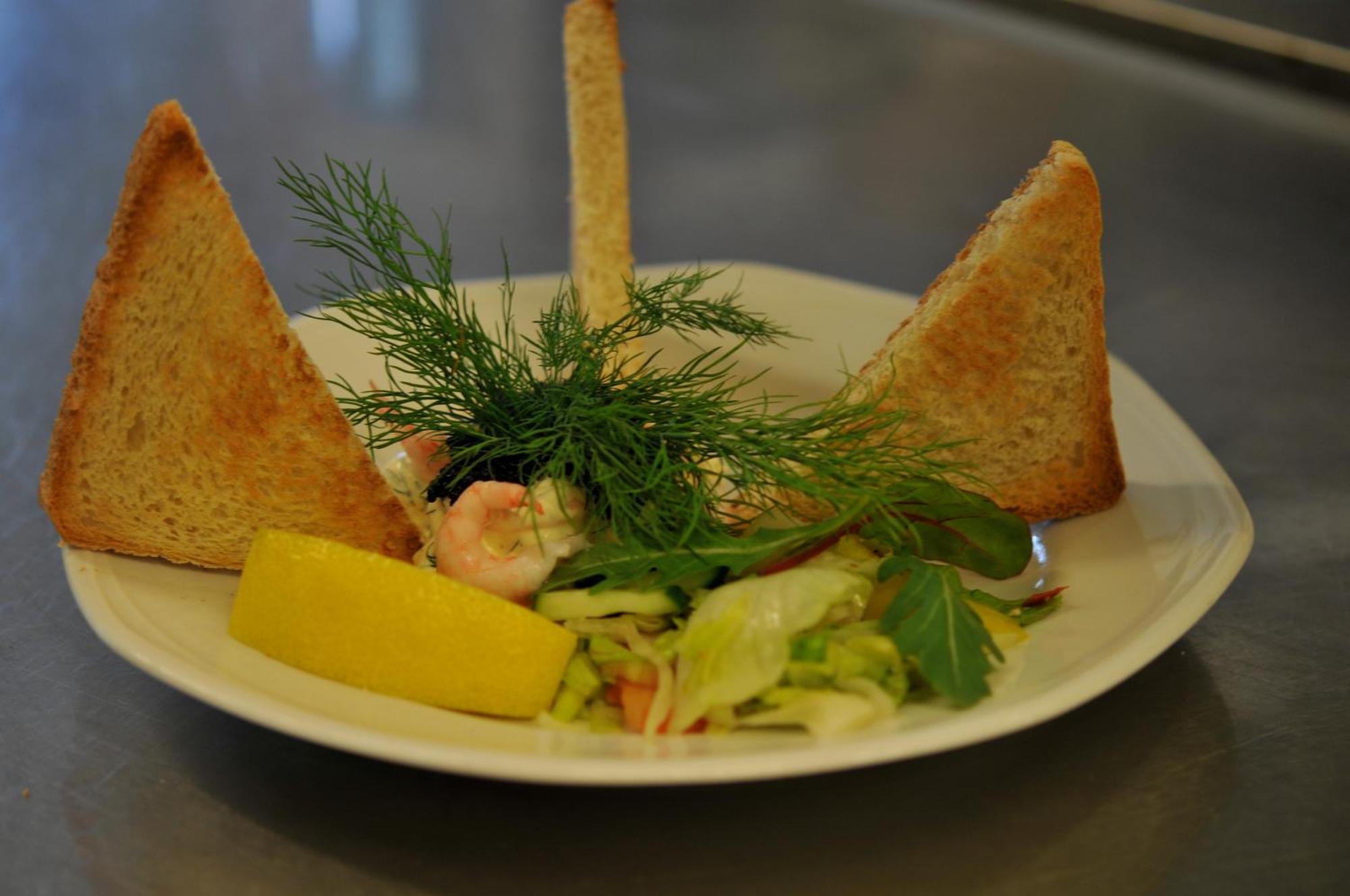 Eckeroe Hotell & Restaurang Ngoại thất bức ảnh